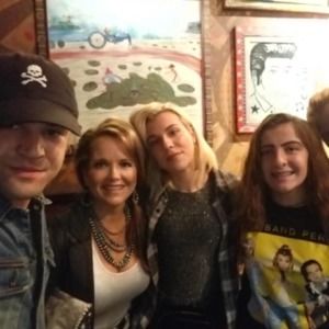 Meet your Posher, Lindsey